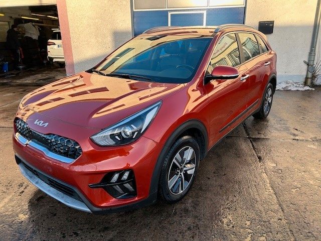 Kia Niro 84.200 km 15.900 &euro; Rostock 18069