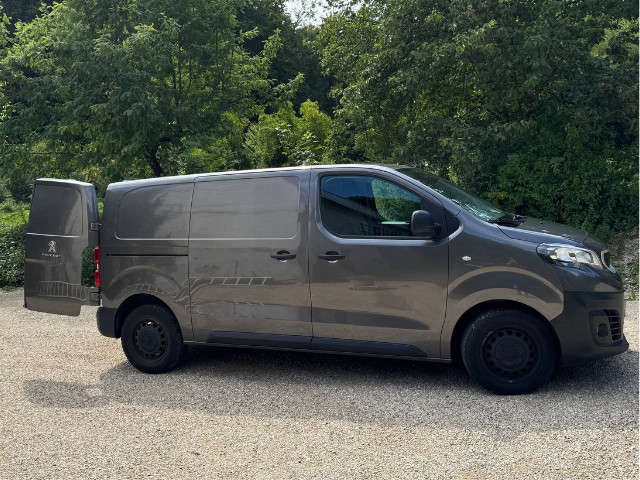 Peugeot Expert Kasten 95.000 km 12.900 &euro; Hartenstein 08118