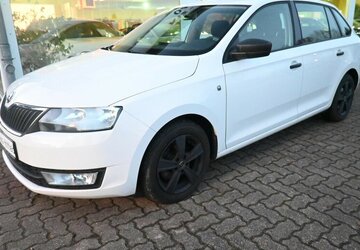 Skoda Rapid Spaceback 1.2 mit NAVI Steuerkette neu!!! 175.000 km 5.600 &euro; Seevetal - Hittfeld 21218