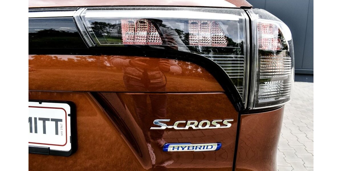 Suzuki S-Cross Comfort 1.4l M/T Hybrid 29.450 km 19.700 &euro; Höchberg-Würzburg 97204
