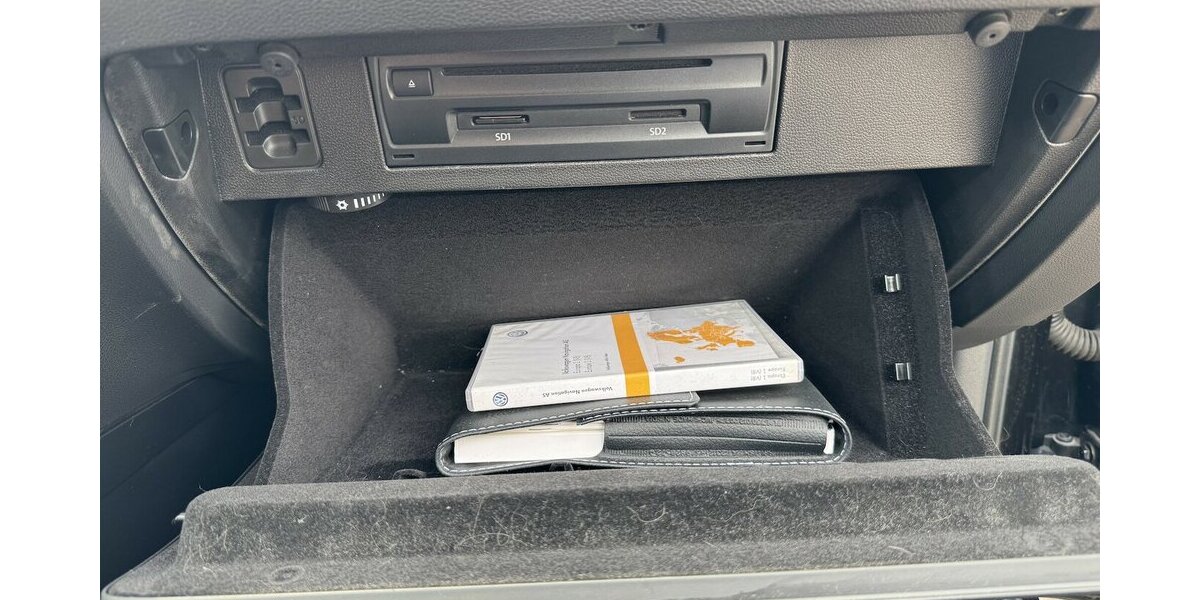 VW Passat Variant 2.0TDI DSG ACC Klima Kam Pano 18´ 188.000 km 10.900 &euro; Erftstadt 50374