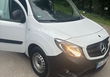Mercedes-Benz Citan 108.500 km 11.000 &euro; Waldbronn 76337