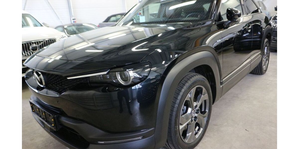 Mazda MX-30 3.756 km 18.900 &euro; Gersfeld 36129