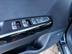 Kia SPORTAGE D2.0 48V AWD AT8 GTL TECH LEDER AHK 57.337 km 24.960 &euro; Höhenkirchen-Siegertsbrun 85635