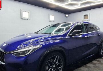 INFINITI Q30 20.000 km 22.980 &euro; Berlin 12305