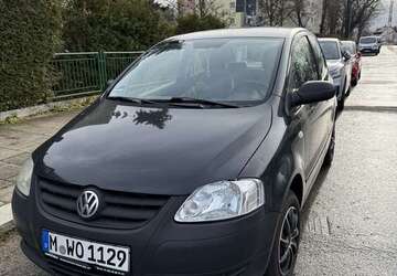 VW Fox 165.000 km 2.200 &euro; München 80995