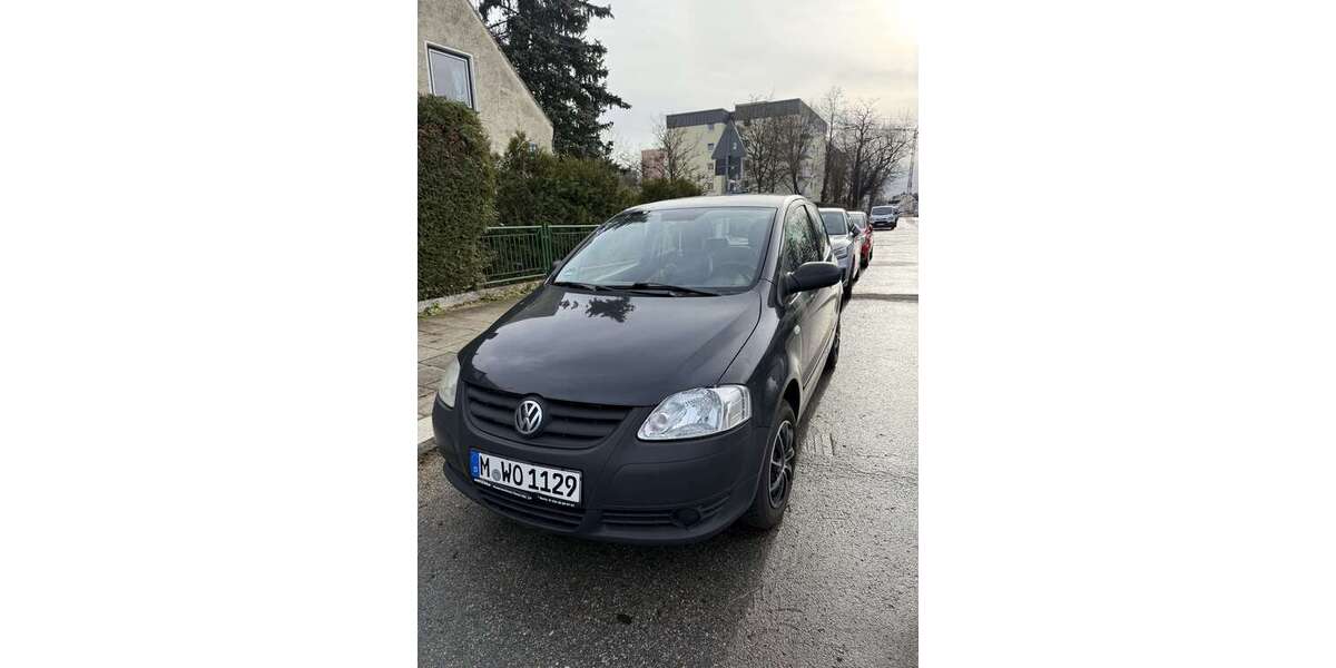 VW Fox 165.000 km 2.200 &euro; München 80995