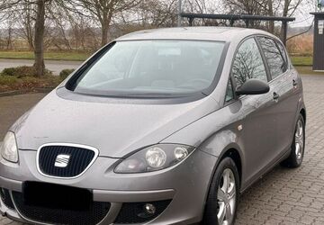 Seat Altea 217.473 km 2.790 &euro; Neustadt 31535