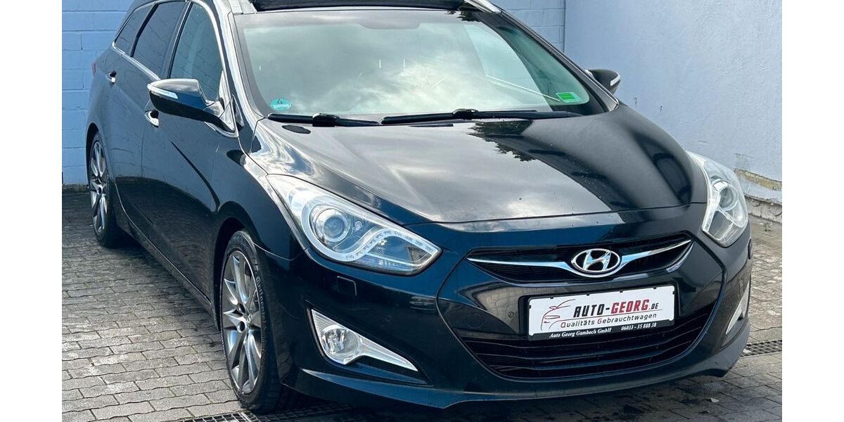 Hyundai i40 265.000 km 5.400 &euro; Münzenberg Gambach 35516