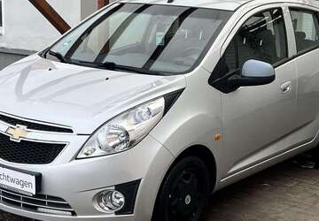 Chevrolet Spark 107.053 km 1.999 &euro; Schönebeck 39218