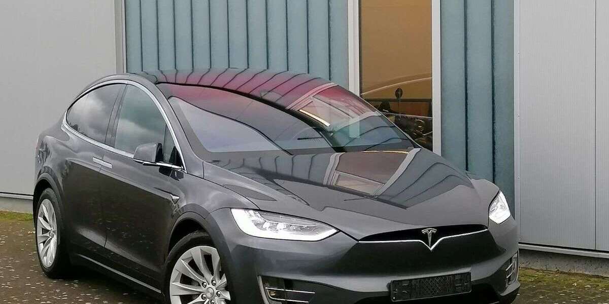 Tesla Model X 496.079 km 23.500 &euro; Wietmarschen 49835