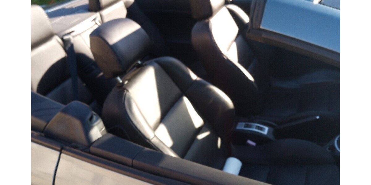 Peugeot 307 CC 91.000 km 4.200 &euro; Helmstedt 38350