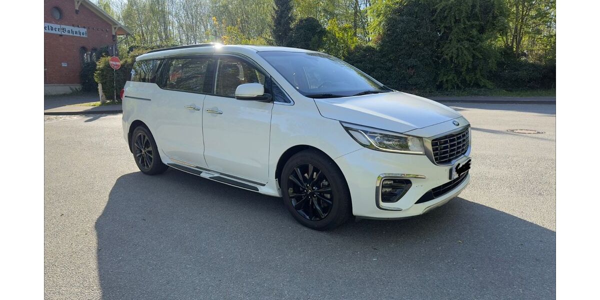 Kia Carnival 127.582 km 25.500 &euro; Seevetal 21218