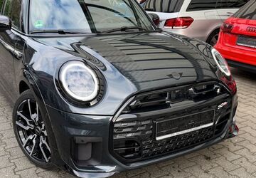 Mini Cooper C 2.500 km 35.299 &euro; Krefeld 47799