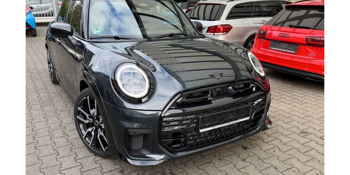 Mini Cooper C 2.500 km 35.299 &euro; Krefeld 47799