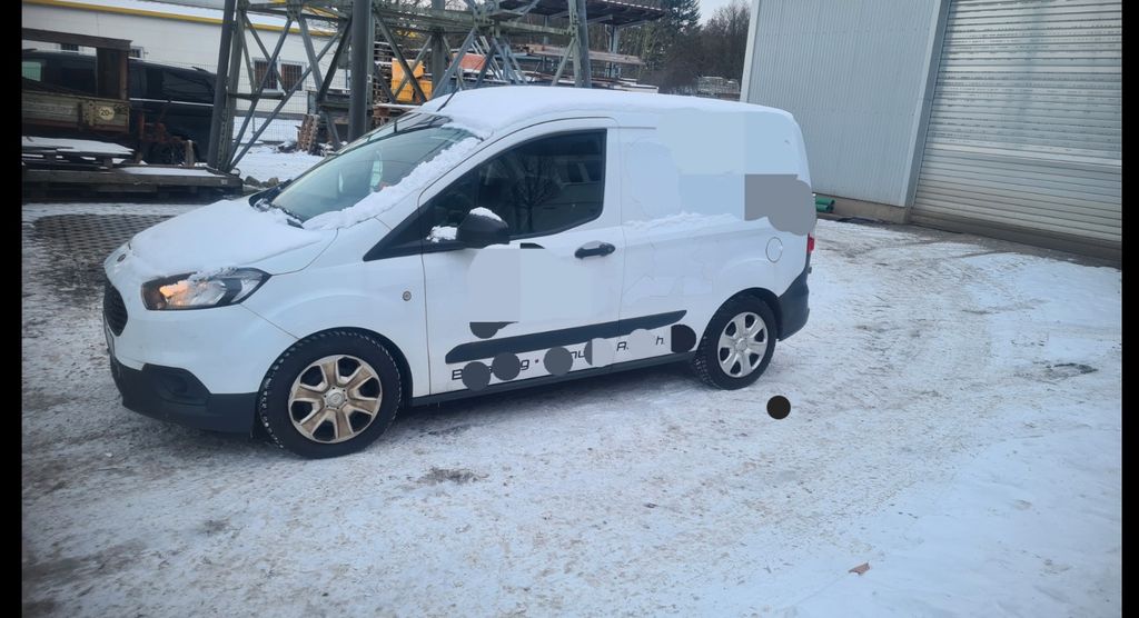 Ford Transit Courier 45.000 km 11.200 &euro; Wetzlar 35580