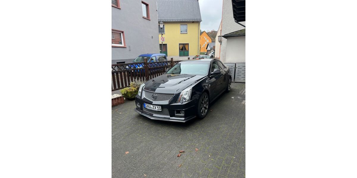 Cadillac CTS 140.000 km 32.500 &euro; Stadtkyll 54589