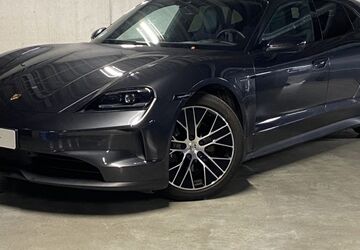 Porsche Taycan 22.300 km 79.890 &euro; Plattling 94447