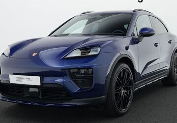 Porsche Macan 7.000 km 99.423 &euro; Groningen 9723 