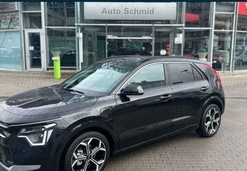 Kia Niro 4.500 km 35.590 &euro; München 81241