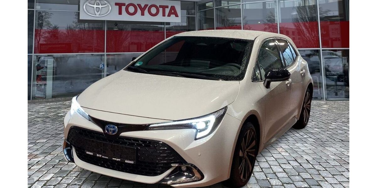 Toyota Corolla 2.403 km 38.990 &euro; München 80687