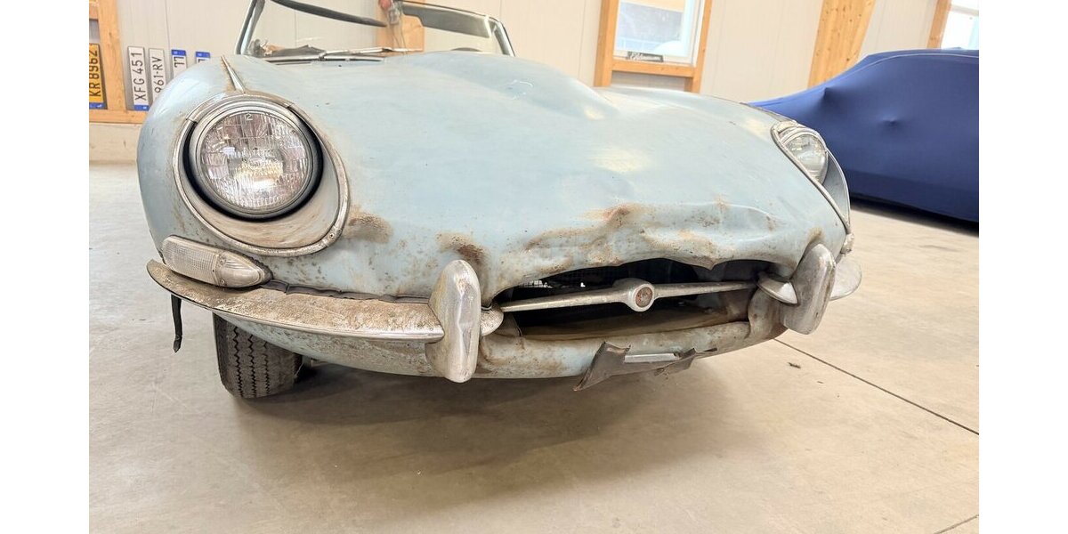 Jaguar E-Type Series 1.5 OTS Roadster 4.2 litre 54.321 km 28.800 &euro; Landsberg am Lech 86899