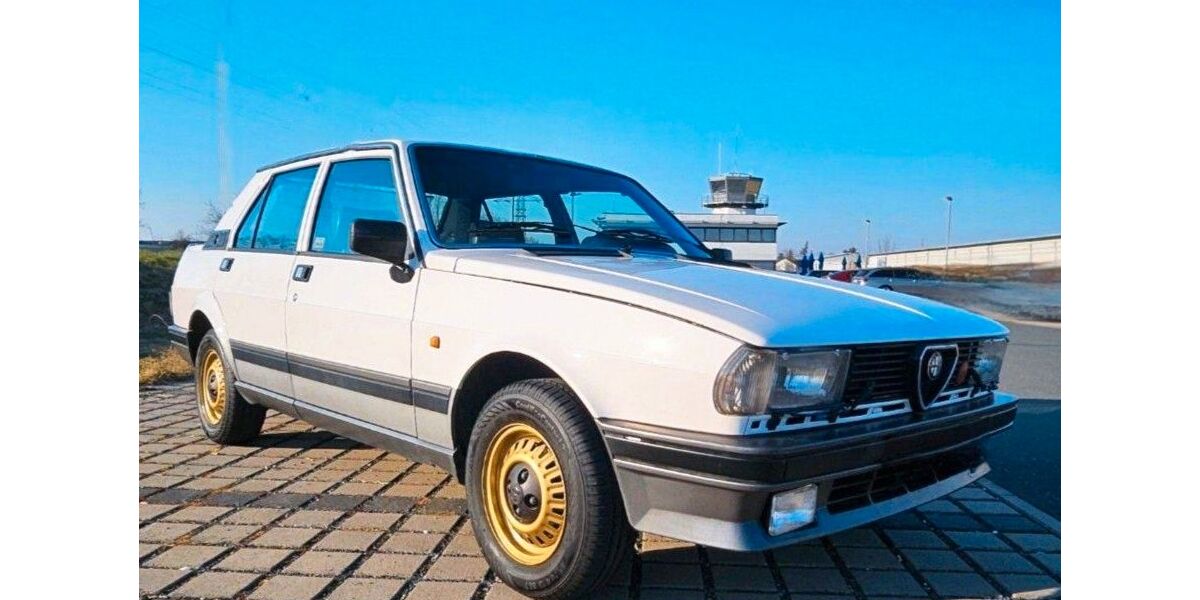 Alfa Romeo Giulietta 158.000 km 8.400 &euro; Bamberg 96047