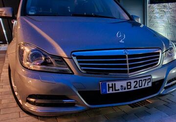 Mercedes-Benz C 250 233.000 km 10.900 &euro; Lübeck 23570