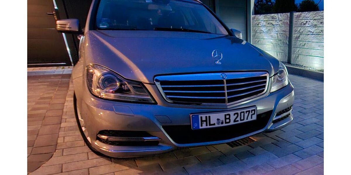 Mercedes-Benz C 250 233.000 km 10.900 &euro; Lübeck 23570