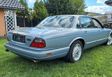 Jaguar XJ 146.244 km 3.999 &euro; Bitburg 54634