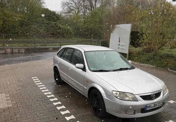 Mazda 323 150.000 km 1.599 &euro; Mülheim 45478