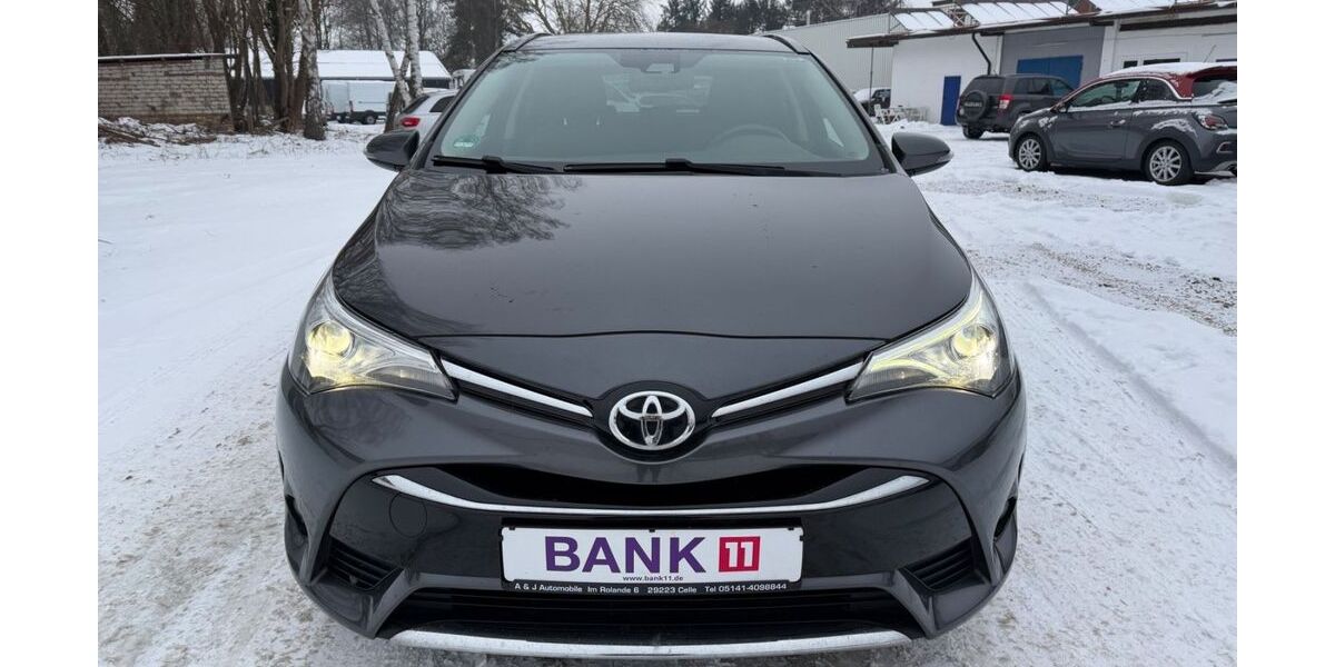 Toyota Avensis 123.000 km 16.500 &euro; Celle 29223