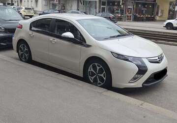 Opel Ampera 64.000 km 15.000 &euro; München 80804