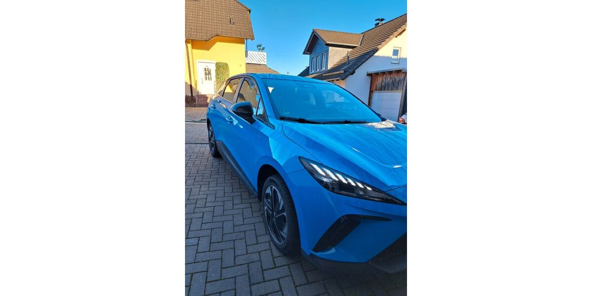 MG 4 34.500 km 17.499 &euro; Dierdorf 56269