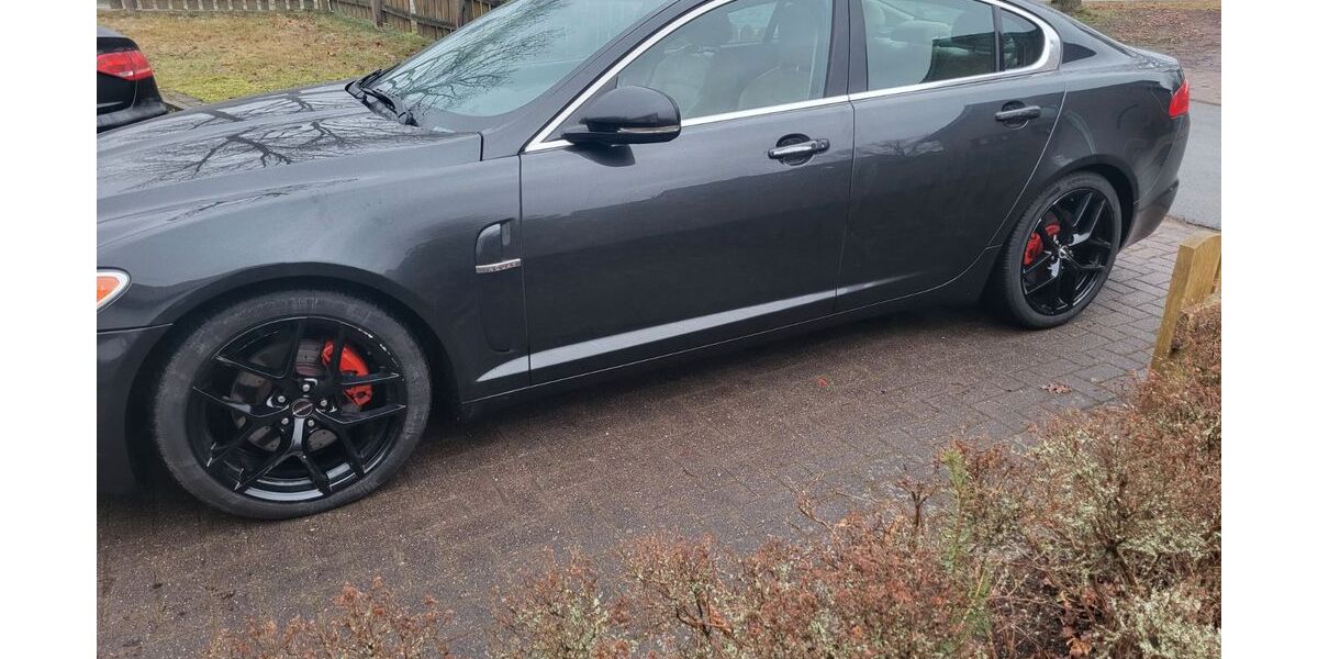 Jaguar XF 177.987 km 7.999 &euro; Soltau 29614