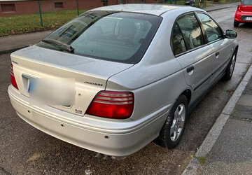 Honda Accord 135.000 km 1.900 &euro; Berlin 10178