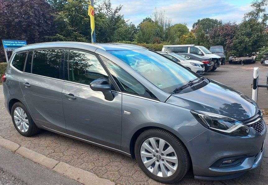 Opel Zafira 162.586 km 10.950 &euro; Hamburg 21031