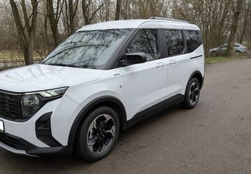 Ford Tourneo Courier 25.300 km 22.700 &euro; Freising 85356