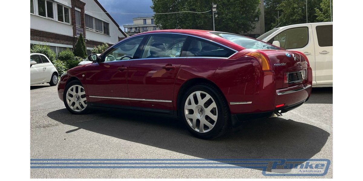 Citroen C6 Pallas*Pano*HUP*Leder*JBL*SHZ*MultiL*PDC* 157.074 km 7.490 &euro; Berlin 13187