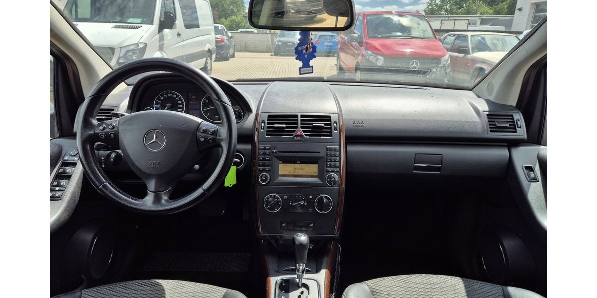 Mercedes-Benz A 150 Automatik, Klima 143.000 km 1.990 &euro; Rodgau 63110