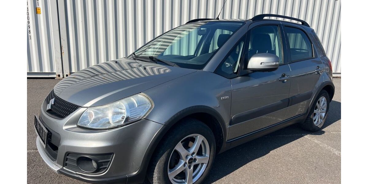 Suzuki SX4 188.000 km 4.950 &euro; Berlin 12057