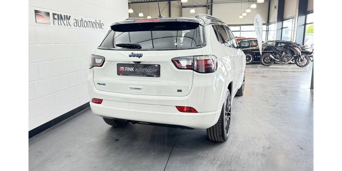Jeep Compass S Plug-IN Hybrid 4WD 1.Hand Anhängerkplg 43.400 km 25.470 &euro; Lich 35423