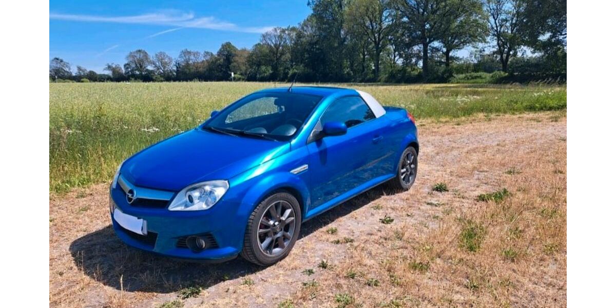 Opel Tigra 94.000 km 3.800 &euro; Humptrup 25923