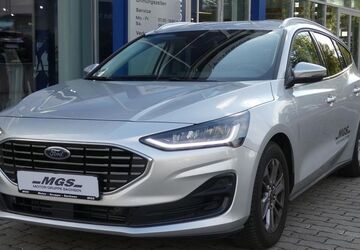 Ford Focus 5.000 km 24.990 &euro; Radebeul 01445