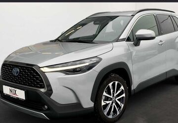 Toyota Corolla Cross 35.800 km 32.990 &euro; Petersberg 36100