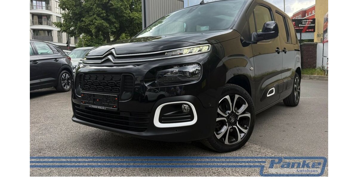 Citroen Berlingo Shine M 130*Pano*SHZ*DAB*NAV*KEYL.*TotW 87.475 km 15.890 &euro; Berlin 13187