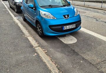 Peugeot 107 120.000 km 2.700 &euro; Triberg 78098
