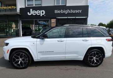 Jeep Grand Cherokee 9.900 km 69.990 &euro; Battenberg 35088