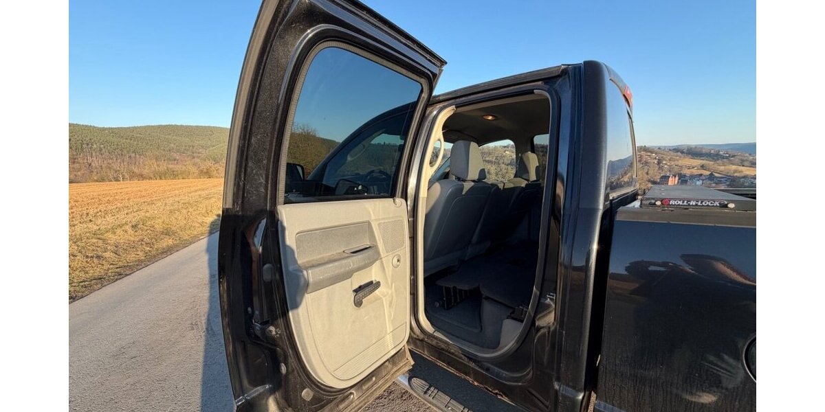 Dodge RAM 1500 Hemi 172.000 km 7.500 &euro; Rudolstadt 07407
