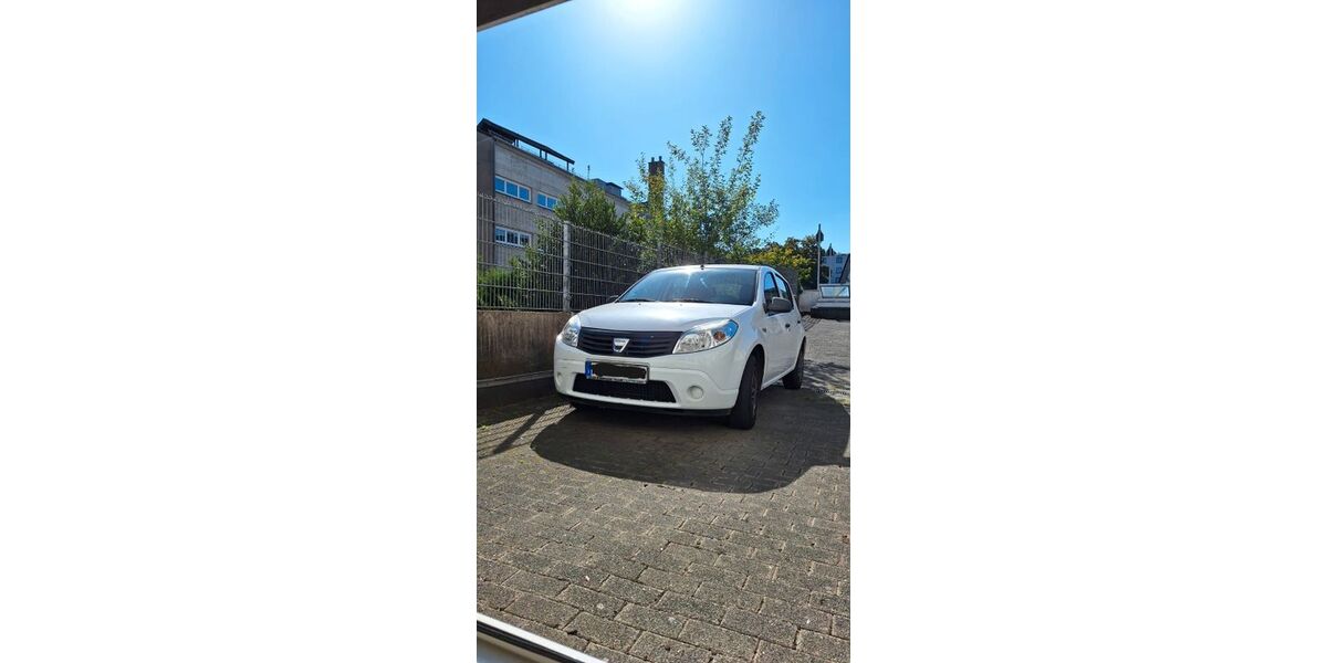 Dacia Sandero 132.733 km 1.600 &euro; Velbert 42551